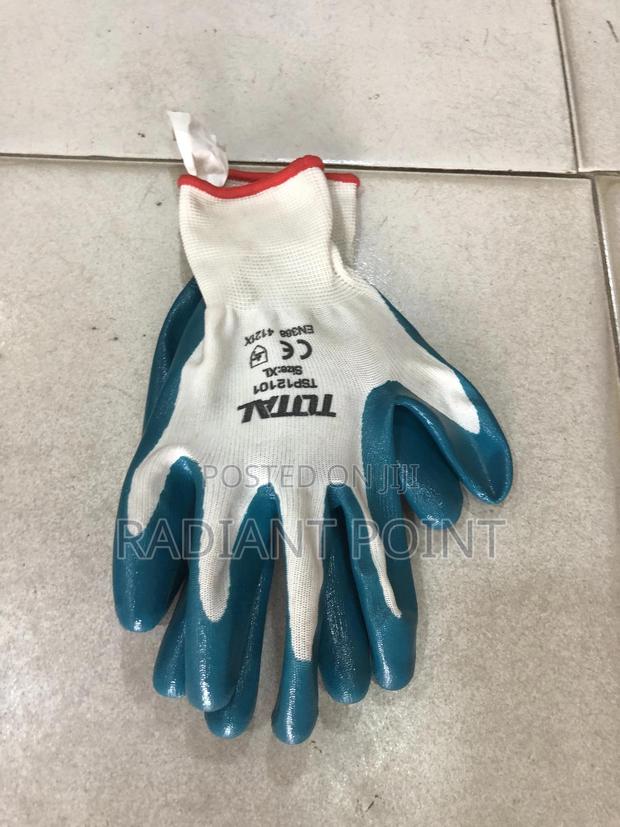 Total Nitrile Safety Gloves (Xl)Tt · Photo 1