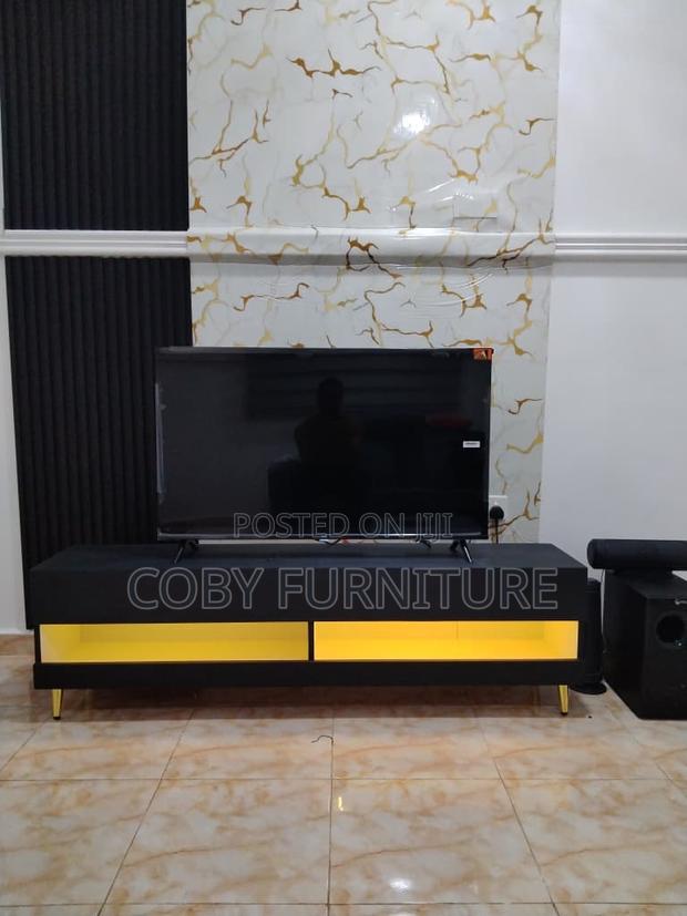 Modern Tv Stand · Photo 4