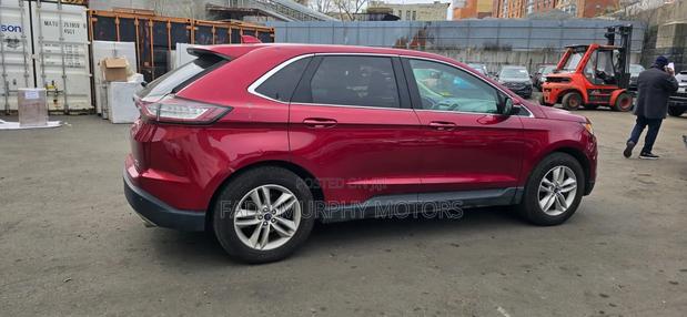 Ford Edge 2016 Red · Photo 4