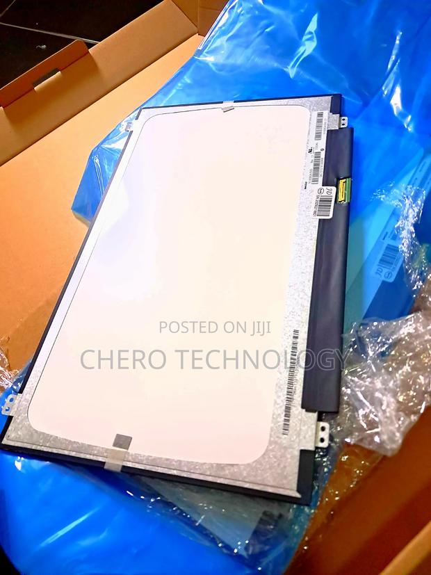 15.6 Superslim Laptop Screen · Photo 1