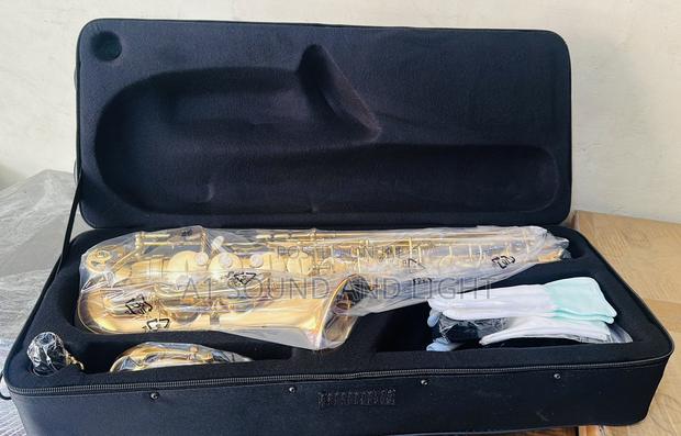 Yamaha Beginner’S Alto Saxophone - Gold · Photo 2
