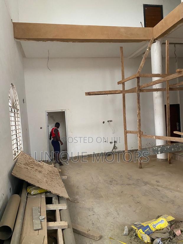 An Executive 4bedroom en-Suite House · Photo 4