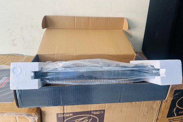 DBX Driverack Pa2 Two-Input, 6-Output Speaker Processor · Photo 4