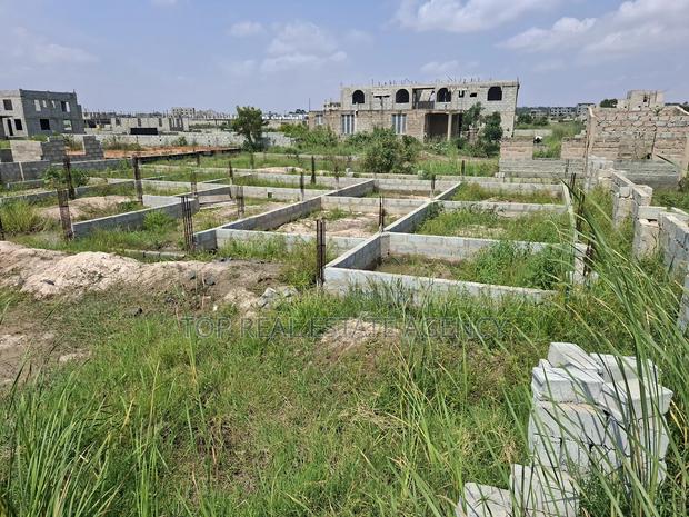 Land for Sale at Oyarifa Ghana Flag · Photo 4
