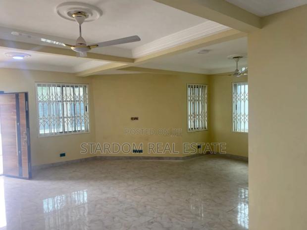 3bdrm Apartment in Tseaddo for rent · Photo 5