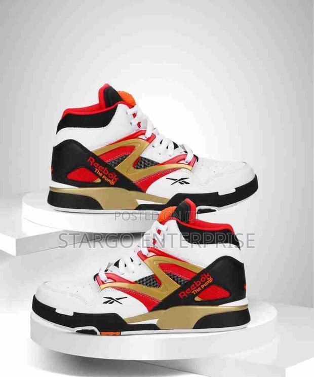 Reebok Sneakers · Photo 5