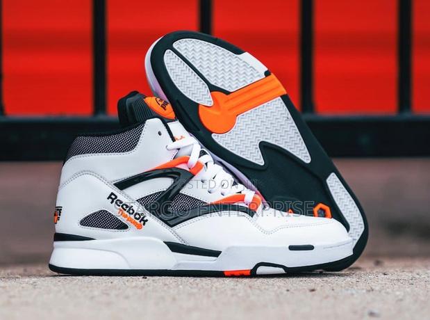 Reebok Sneakers · Photo 4