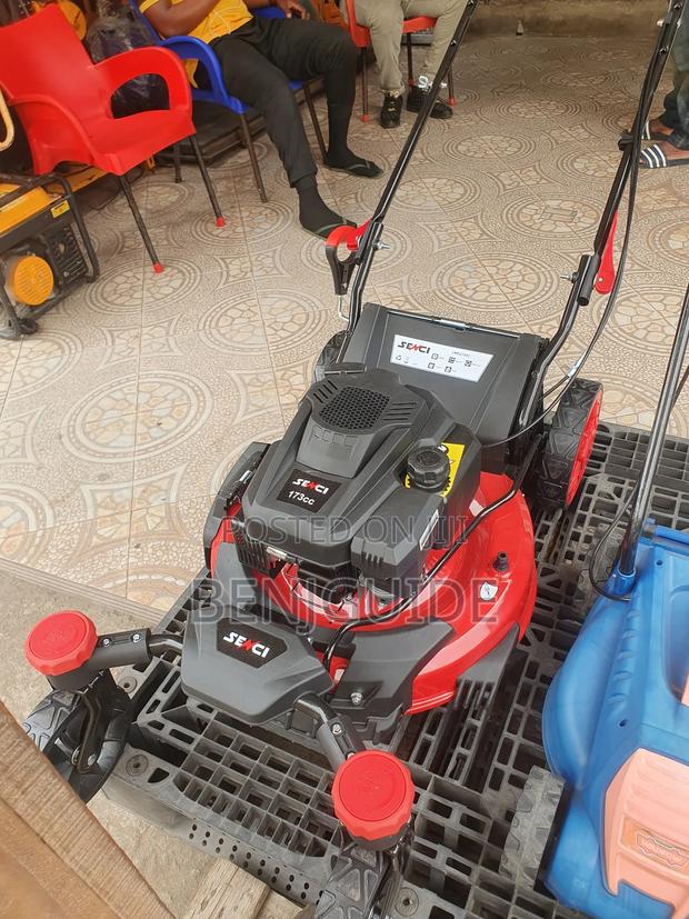Gasoline Lawn Mower 2.6kw · Photo 1