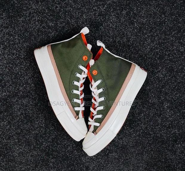 Quality Long Converse · Photo 2