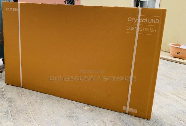 Samsung 65” Crystal Uhd Du8000 Tizen Os Smart Tv · Photo 2