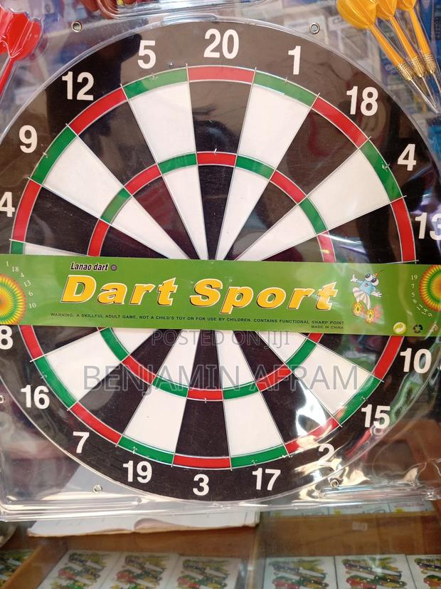 Dartboard With Arrow · Photo 2