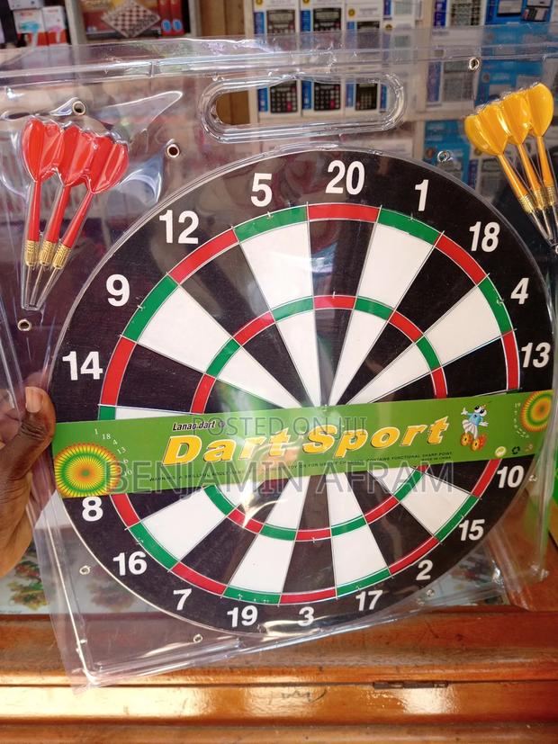 Family Dartboard Game · Photo 2