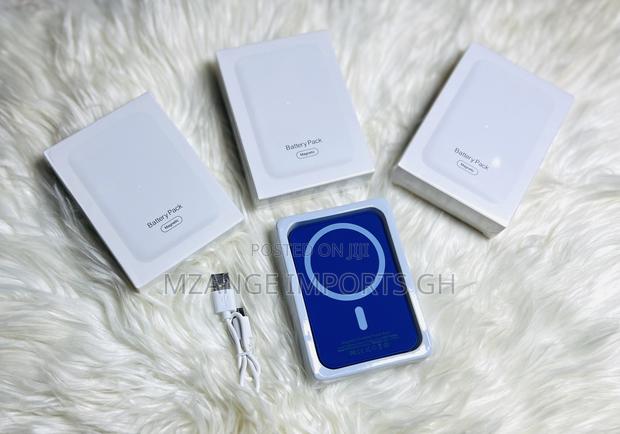 Wireless Battery Pack · Photo 2