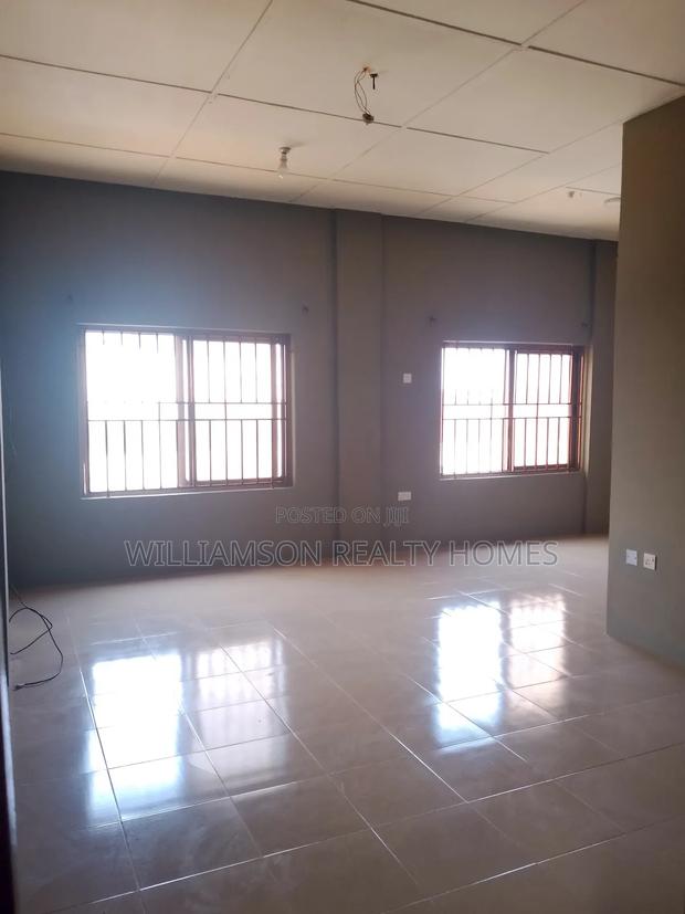 3bdrm Apartment in Devtraco Estate Road, Spintex for rent · Photo 6