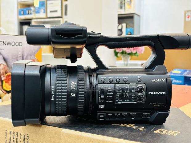 Sony Nx100 Video Camera · Photo 1