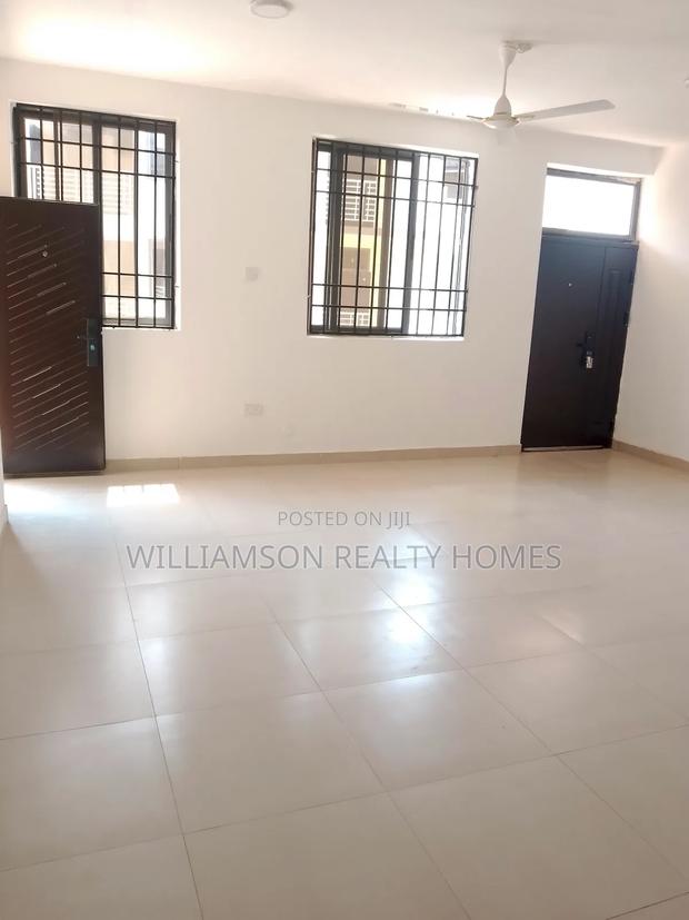3bdrm Apartment in Devtraco Estate Area, Spintex for rent · Photo 5