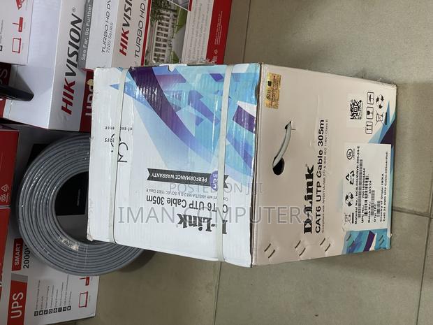 D-Link Network Cable 305m Pure Copper · Photo 1