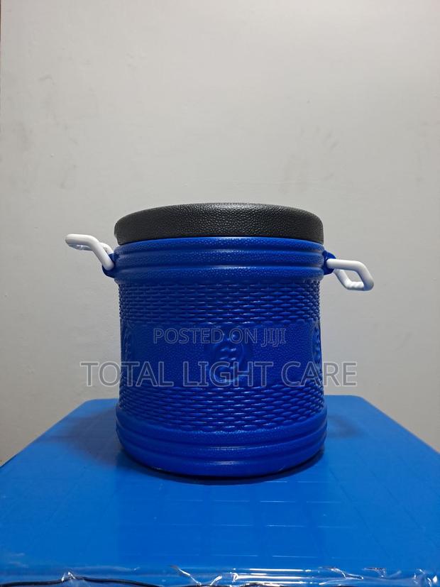 Gye Nyame Rounded Ice Chest Medium Size · Photo 2