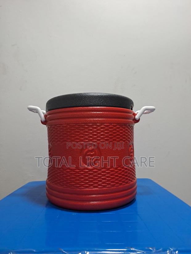 Gye Nyame Rounded Ice Chest Medium Size · Photo 6