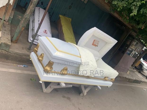 Original Ghana Made Casket .White With Gold Shade on Top of the Casket · Photo 2