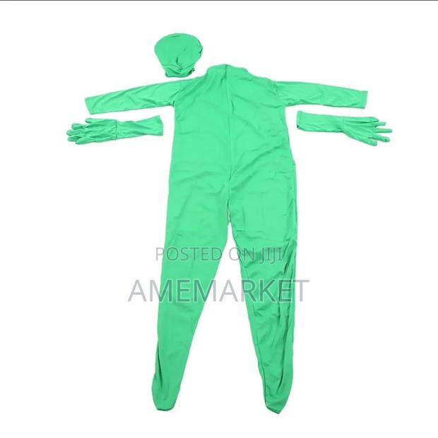 Green Suit for Photography and Video Movie Making · Photo 1