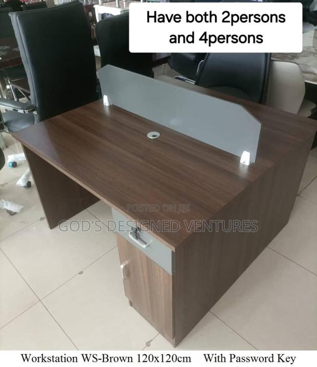 Authentic 2in1 Wooden Workstation · Photo 1