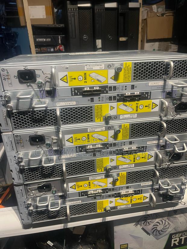 Emc 15 Bay Sas Storage Bay 2u · Photo 5