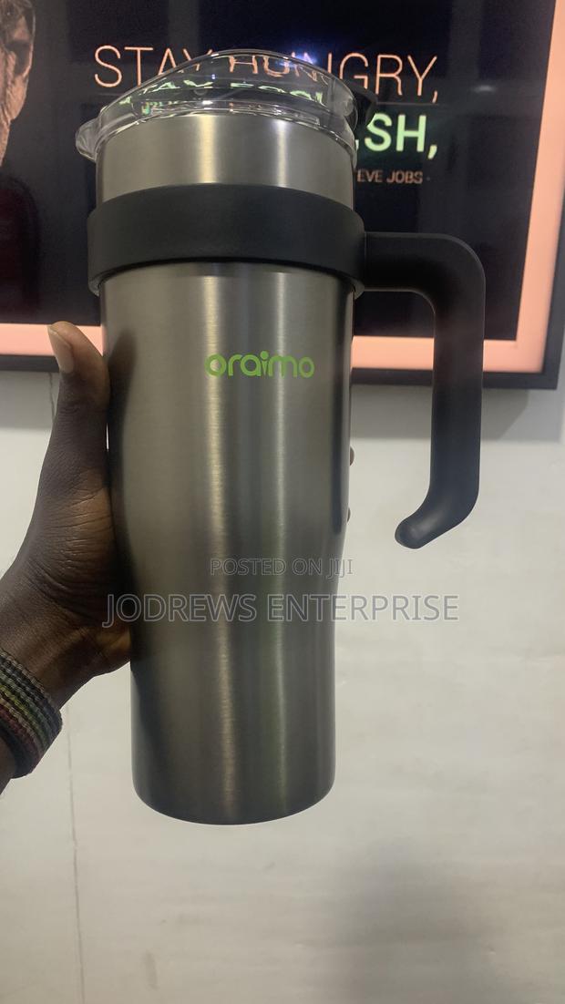 Oraimo Thermogo S1200 1.2l Extra Large Insulated Water Bottle · Photo 6