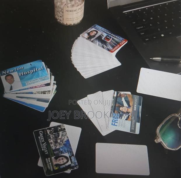 Premium Blank Credit PVC Cards, Quality Plastic Id Cards, Cr80 · Photo 1