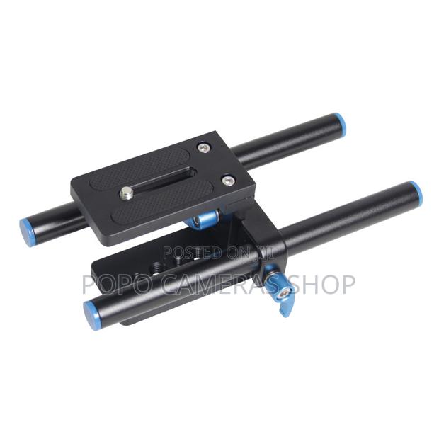 Yelangu Universal Camera Baseplate With 15mm Rod · Photo 2