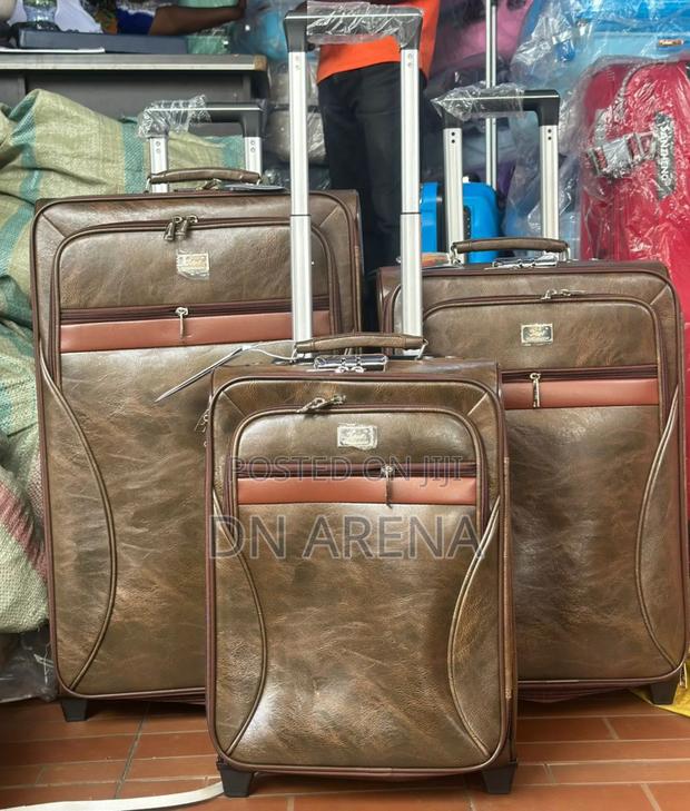 4in1 Leather Suitcase · Photo 3
