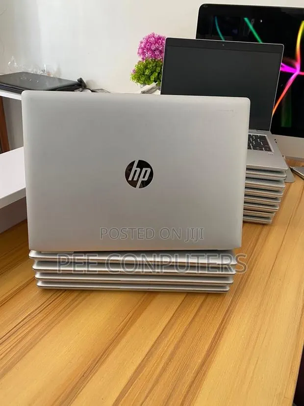 Laptop HP 430 G5 8GB Intel Core i5 SSD 256GB · Photo 1