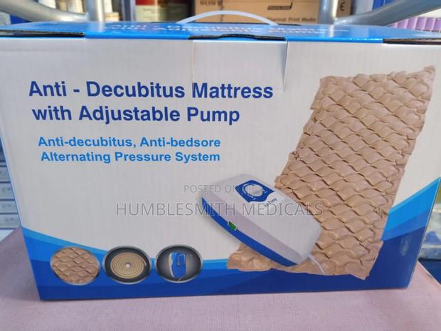 Air/Bubble Mattress · Photo 3