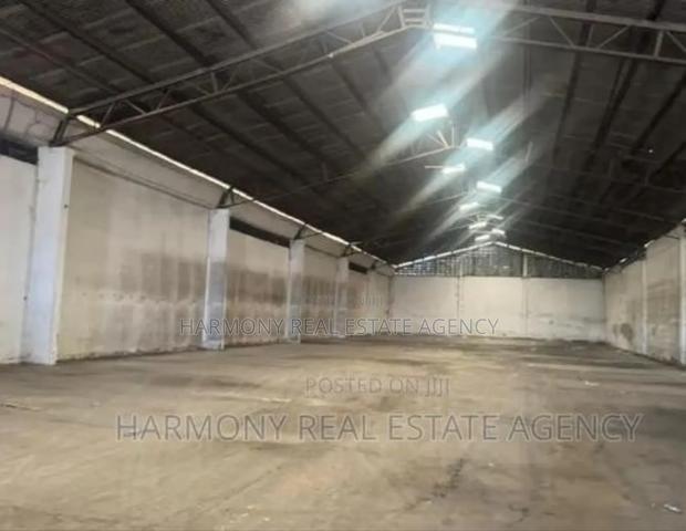 Warehouse To Let -dzorwulu · Photo 1