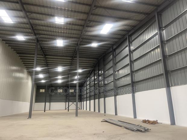 2000 SQM Warehouse at Tema · Photo 2