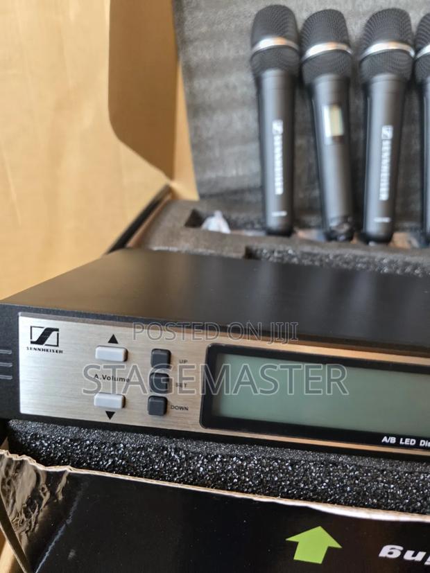 Sennheiser Skm9000 Digital Wireless Microphone System · Photo 2