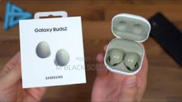 Samsung Galaxy Buds 2 Noise Cancelling Earbuds · Photo 1