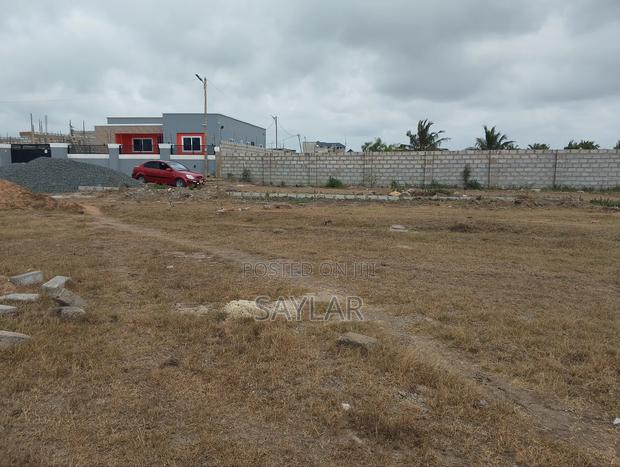Full Plot for Sale Klagon Behind Comm12 at a Very Developed Area · Photo 2