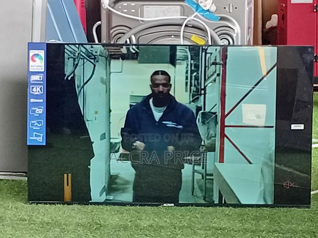 Smart Television Ailyons 50inches Led Display · Photo 6