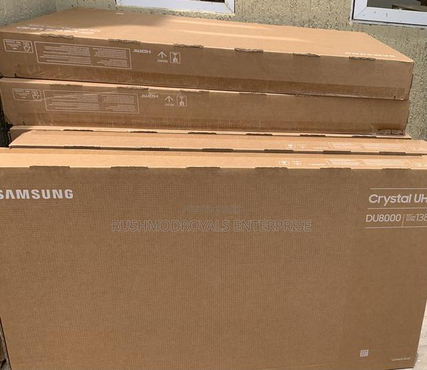 Samsung Du8000 55" Smart Tv With Dynamic Crystal Color · Photo 1