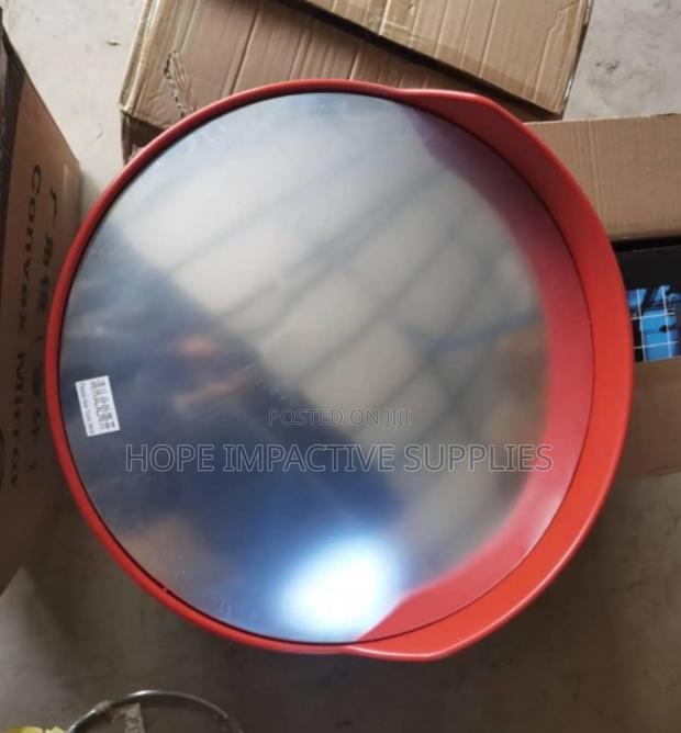 60cm Convex Mirror. · Photo 1