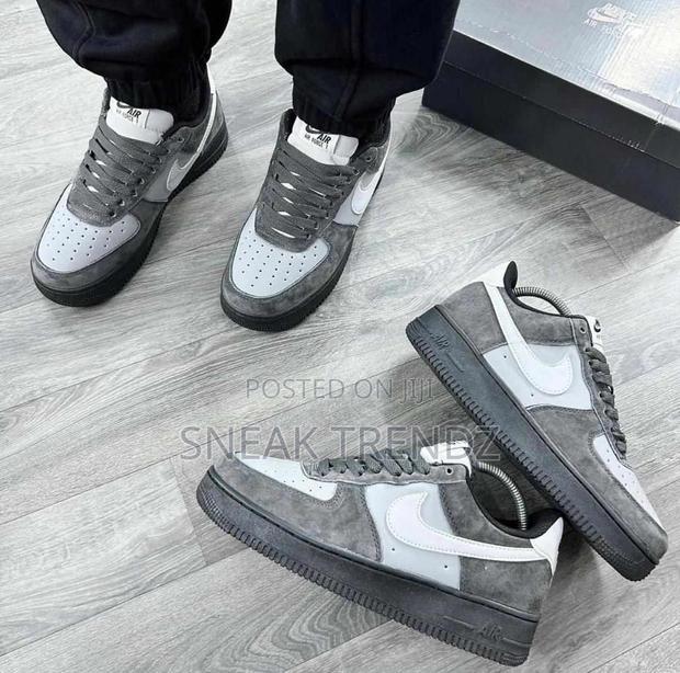 Og Nike Air Force Ash · Photo 2