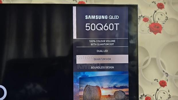 Ssamsung Qled 50 Inch TV · Photo 2