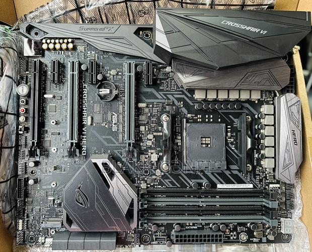 Asus Rog Crosshair Vi Hero X370 Rgb Motherboard · Photo 1