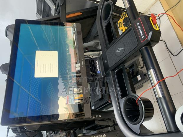 Echelon Stride 8s Hd Screen 2024 Edition. Uk 160kg · Photo 8
