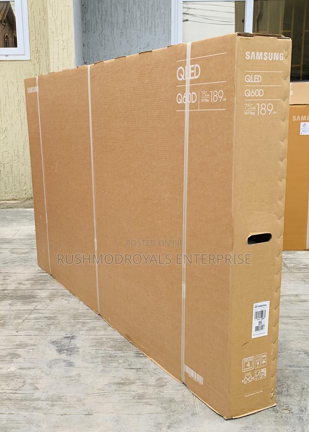 Samsung 75” Q70d Smart Tv Entertainment Pro-Level Gaming · Photo 2