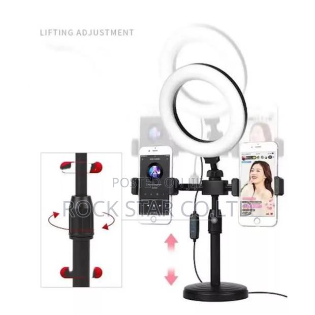 High Quality Ring Light With Tripod and 2 Phone Holders. 6 '' Inches. · Photo 1