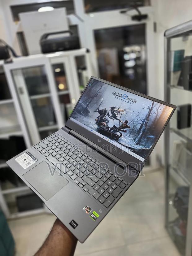 Laptop HP Victus 15 16GB AMD Ryzen 5 SSD 1T · Photo 4