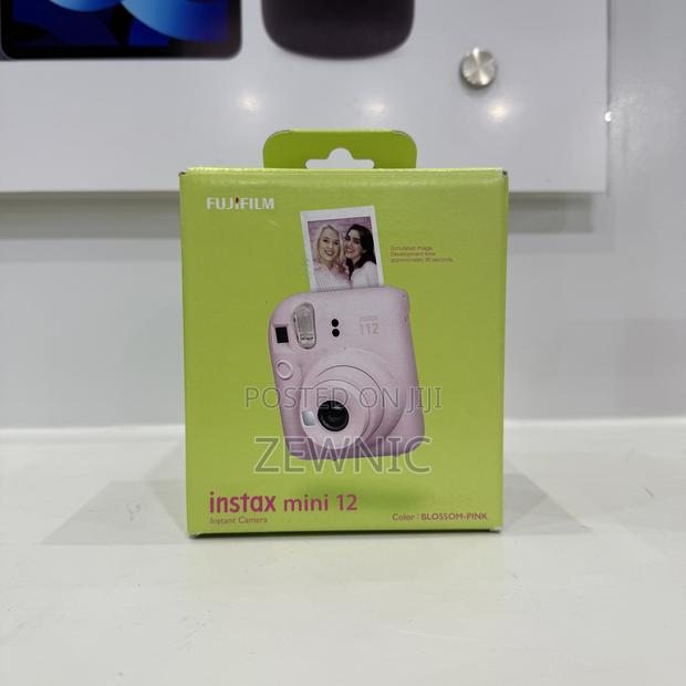 Instax Mini 12 Instant Film Camera · Photo 5