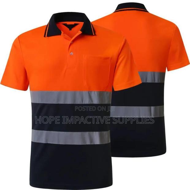 Reflective Polo Shirt - Short Sleeve. · Photo 1